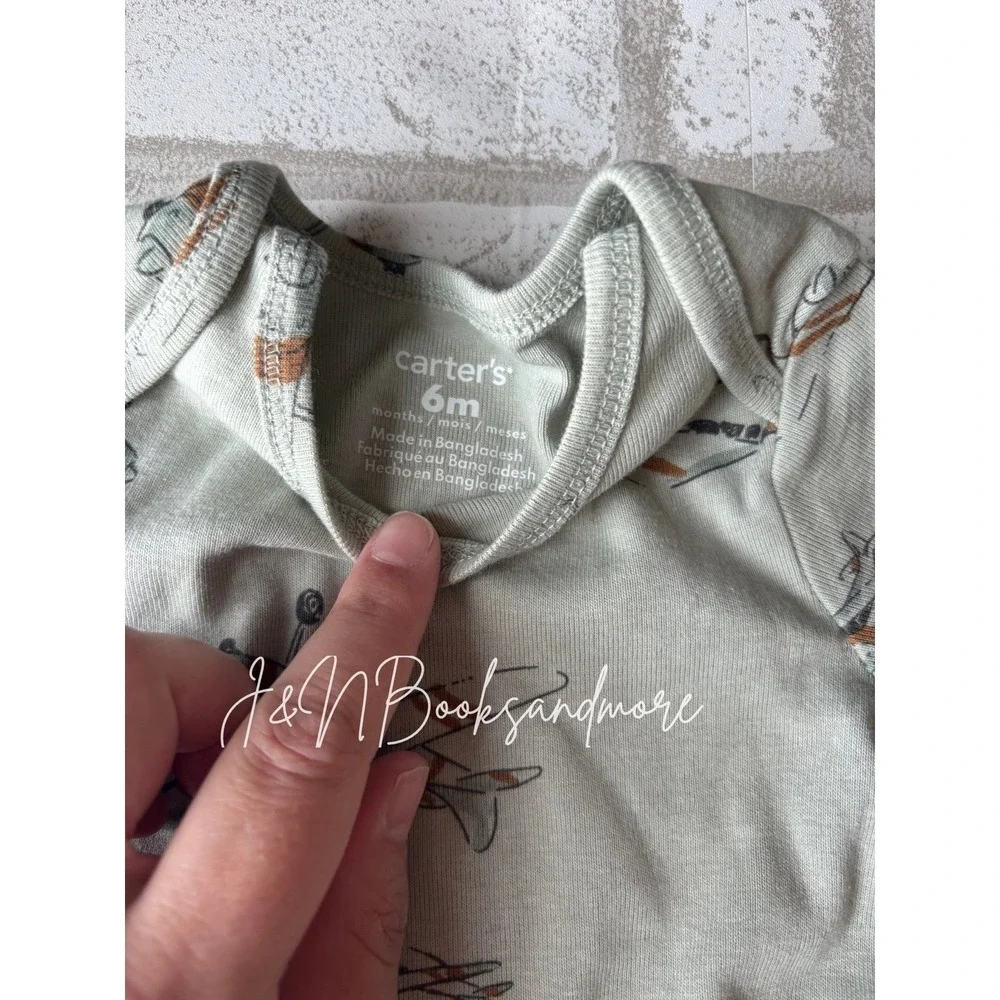 NWT Carter's Planes 2pc Short and Bodysuit Set Size 6 Months‎